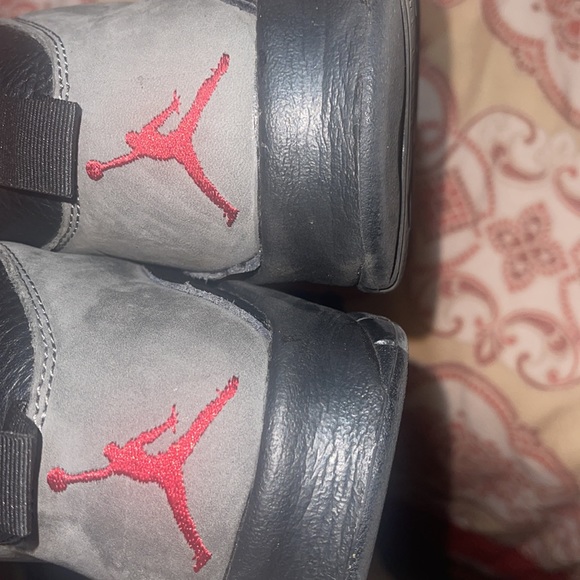 Jordan 10 Retro
Shadow (2018) size 8 good condition no box - Picture 3 of 9